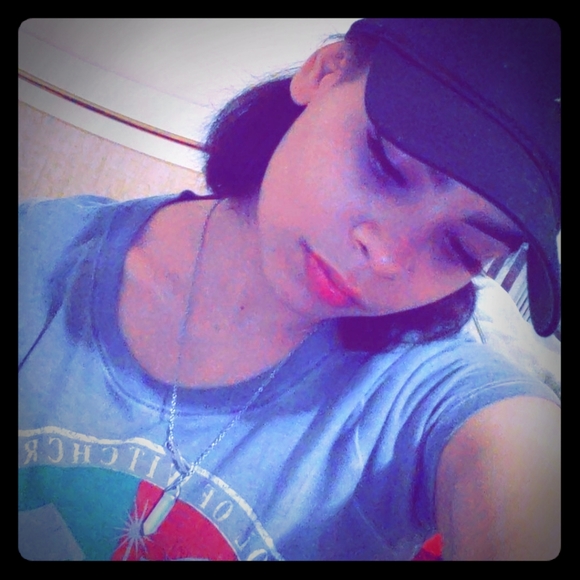 Meet the Posher - Picture 1 of 5